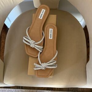 Steve Madden Silver Sequin Knotted Strap Tan Slide Sandals